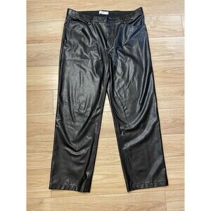 Abercrombie Fitch Black Faux Vegan Leather Women’s Pants 34/18Straight high rise